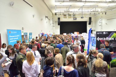 St.Petersburg sergi Yükseköğretim.