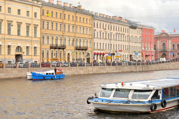 Kanał Fontanka w Sankt Petersburgu. — Zdjęcie stockowe