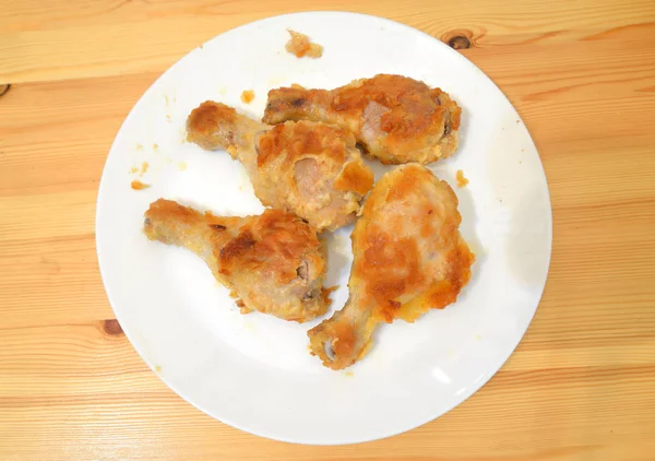 Kızarmış tavuk baget yakın çekim.