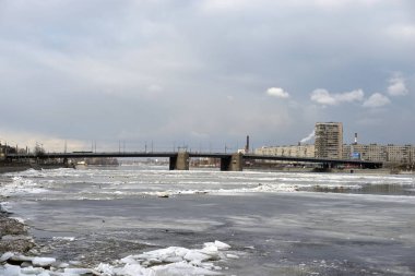 Neva Nehri manzaralı, St. Petersburg..