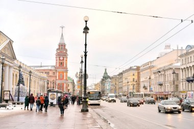 Nevsky Prospekt üzerinde görünümü.