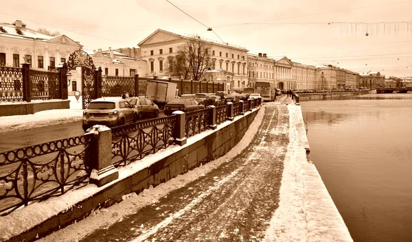 Embankment of Fontanka River. — Stock Photo, Image