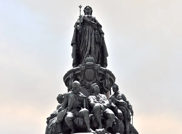 Denkmal für Katherine II. — Stockfoto