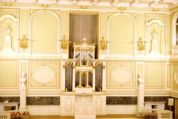 Intérieur du hall principal de la chapelle académique d'État . — Photo