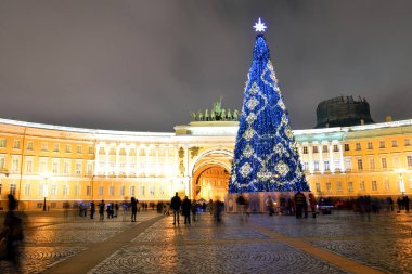 Palace Meydanı ' St.Petersburg Noel ağacı.