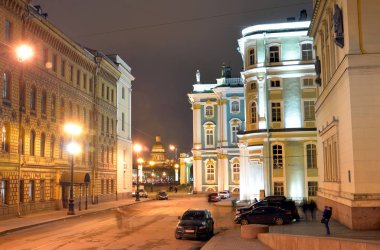 Hermitage ve Millionnaya street St.Petersburg.