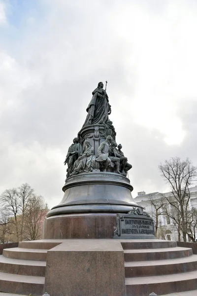 Denkmal für Katherine II. — Stockfoto