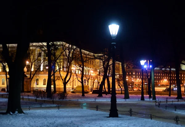 Alexander Garden por la noche . — Foto de Stock