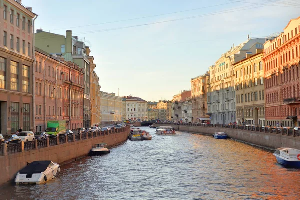 Moyka kanał w Sankt Petersburgu. — Zdjęcie stockowe