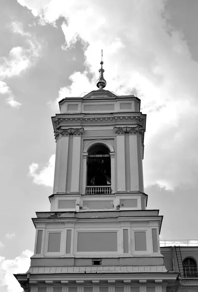 Alexander Nevsky Lavra Trinity Katedrali. — Stok fotoğraf