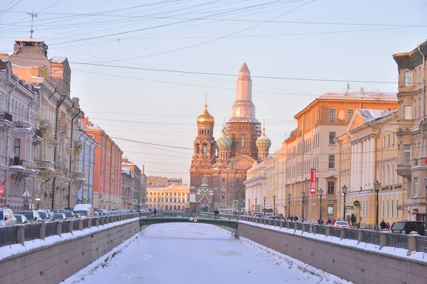 View of Griboedov Canal at winter. — Stock Photo, Image