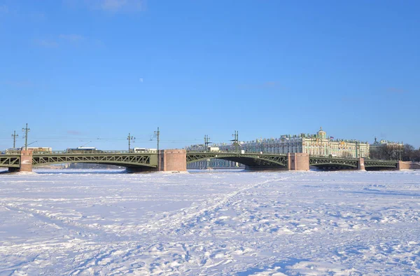 Palace Bridge at winter. — Stock Photo, Image