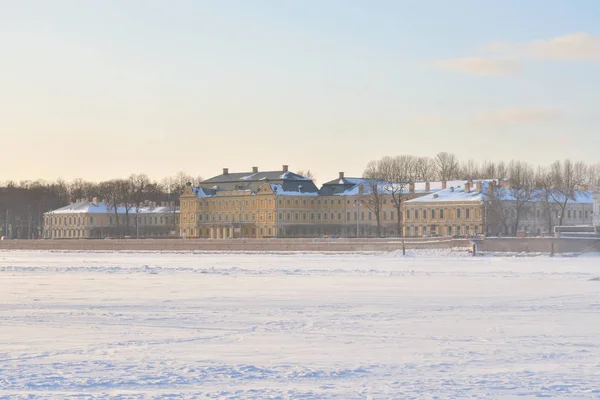 Menshikov Palace at winter in St.Petersburg. — Stock Photo, Image