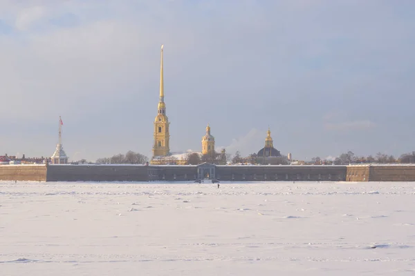 러시아 Petersburg 날씨에 얼어붙은 피터와 — 스톡 사진