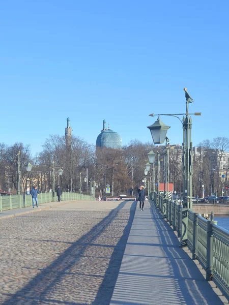 Иоанновский Мост Санкт Петербурге Солнечный Весенний День — стоковое фото