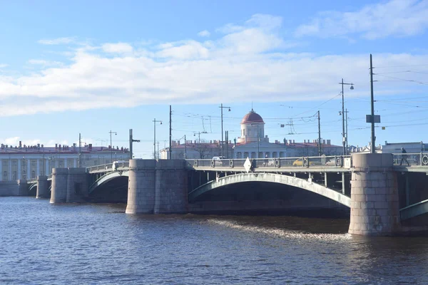 Veduta Del Ponte Scambio Sul Fiume Neva San Pietroburgo Russia — Foto Stock