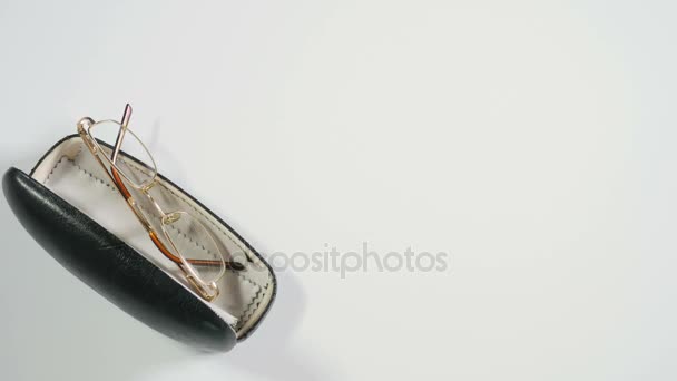 Prendre des lunettes de cas 