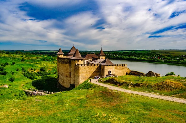 Doğa ve Batı Ukrayna'nın mimarisi