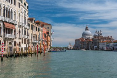 canal Grande ve basilica santa maria della salute