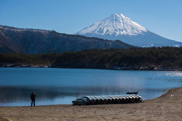 Shojiko lake and mt.Fuji — Stock Photo, Image