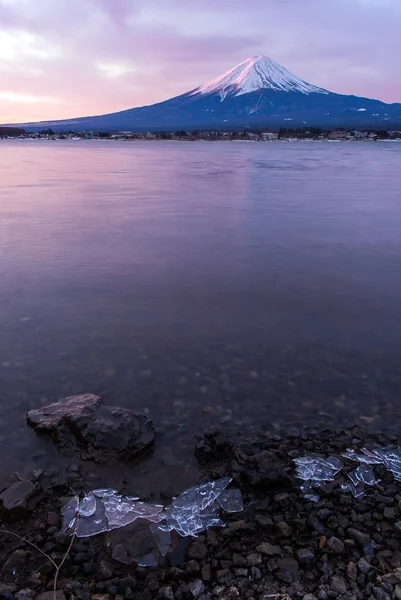 Lago Kawaguchiko e Monte Fuji — Fotografia de Stock