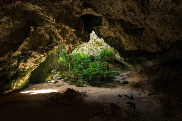 Prayanakorn jeskyně, Thajsko — Stock fotografie