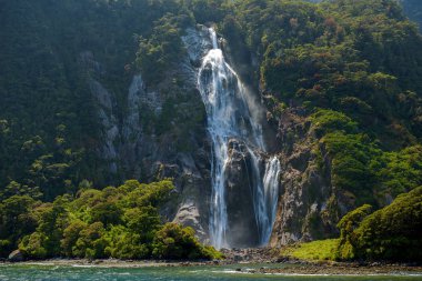 Milford sound, Yeni Zelanda