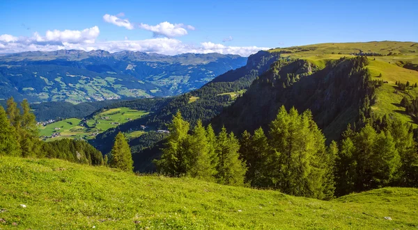 Alpes de Dolomite étonnantes — Photo