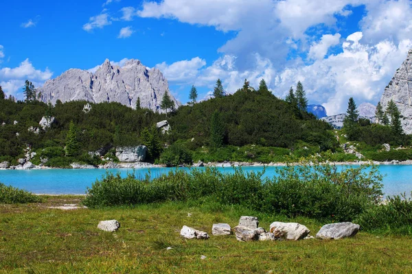 Lacul Sorapis din Italia — Fotografie, imagine de stoc