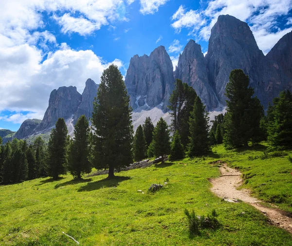 Sentiero Adolf Munkel nelle Alpi — Foto Stock