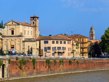 Kuş bakışı görünüme Verona kenti