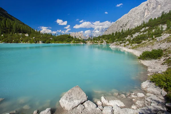 Amazing Sorapis lake — Stock Photo, Image