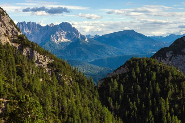 Alpi dolomitiche incredibili — Foto Stock