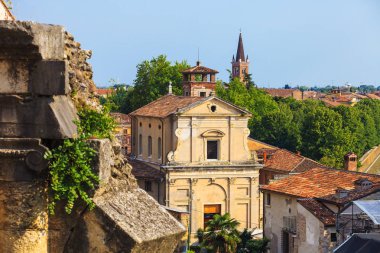 Kuş bakışı görünüme Verona kenti