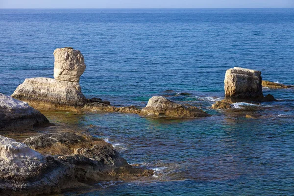 Coast of Mediterranean sea in Cyprus — Stock Photo, Image