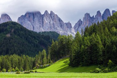 İnanılmaz dağ manzarası. 