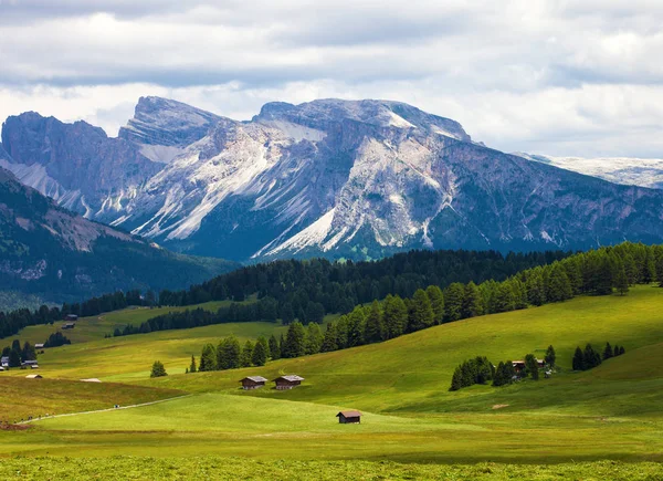 Niesamowite Alpy Dolomity — Zdjęcie stockowe