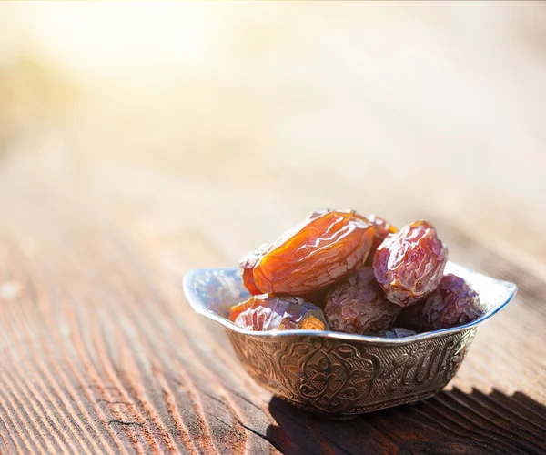 Mooie Kom Vol Datum Vruchten Symboliseert Ramadan Stockfoto