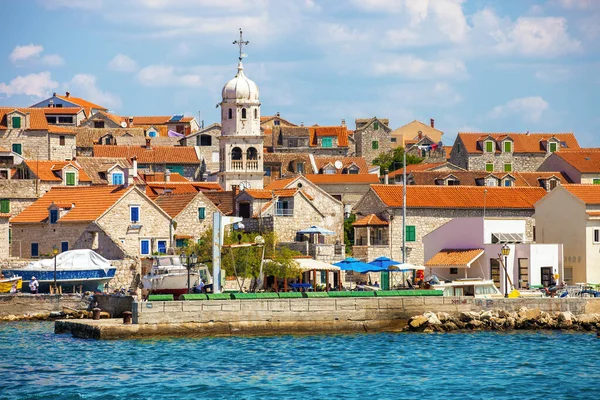 Kleine Mooie Stad Prvic Sepurine Het Eiland Prvic Kroatië Stockfoto