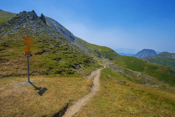 Tourist Sign Trail Description Main Hiking Path Mountains — Stock Photo, Image