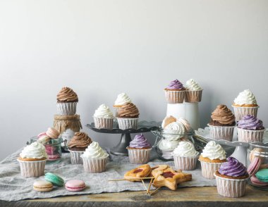 Şeker cupcakes, macarons ve tanımlama bilgileri