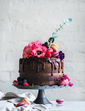 Çiçekli düğün pastası 