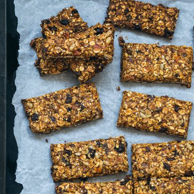 ev yapımı granola enerji barlar