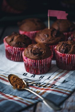 Sadece çikolatalı kek pişmiş