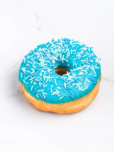 Fresh baked donut — Stock Photo, Image