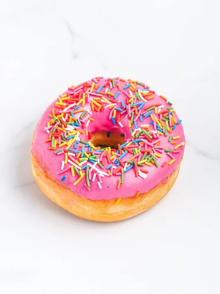 신선한 구운된 도넛 — 스톡 사진