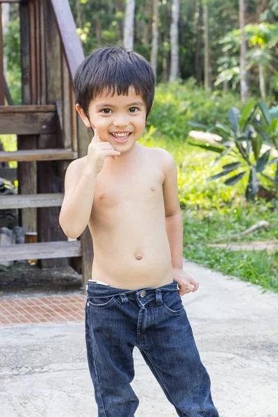 Asiático tailandês menino — Fotografia de Stock