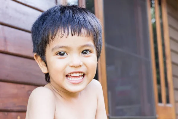 亚洲的泰国小男孩 — 图库照片