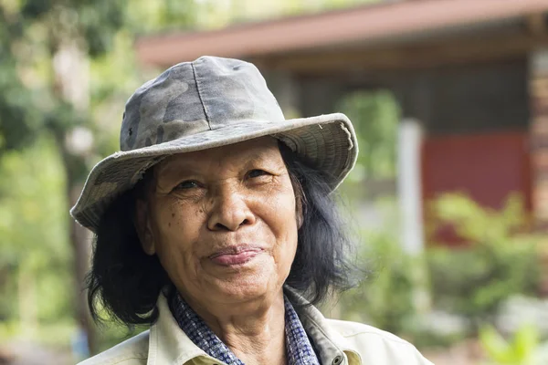 Starszy azjatyckie kobiety — Zdjęcie stockowe