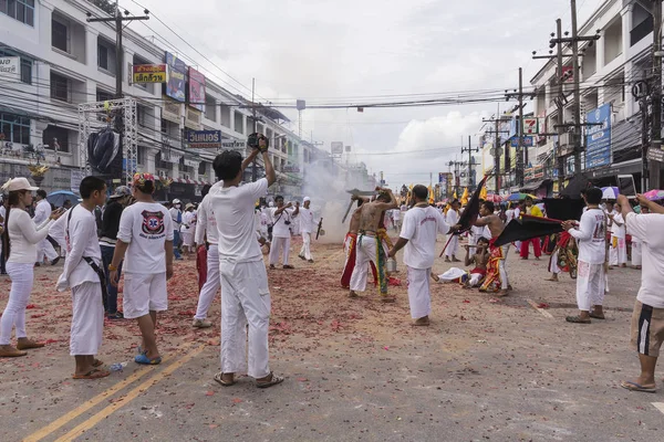 Os devotos taoístas participam — Fotografia de Stock